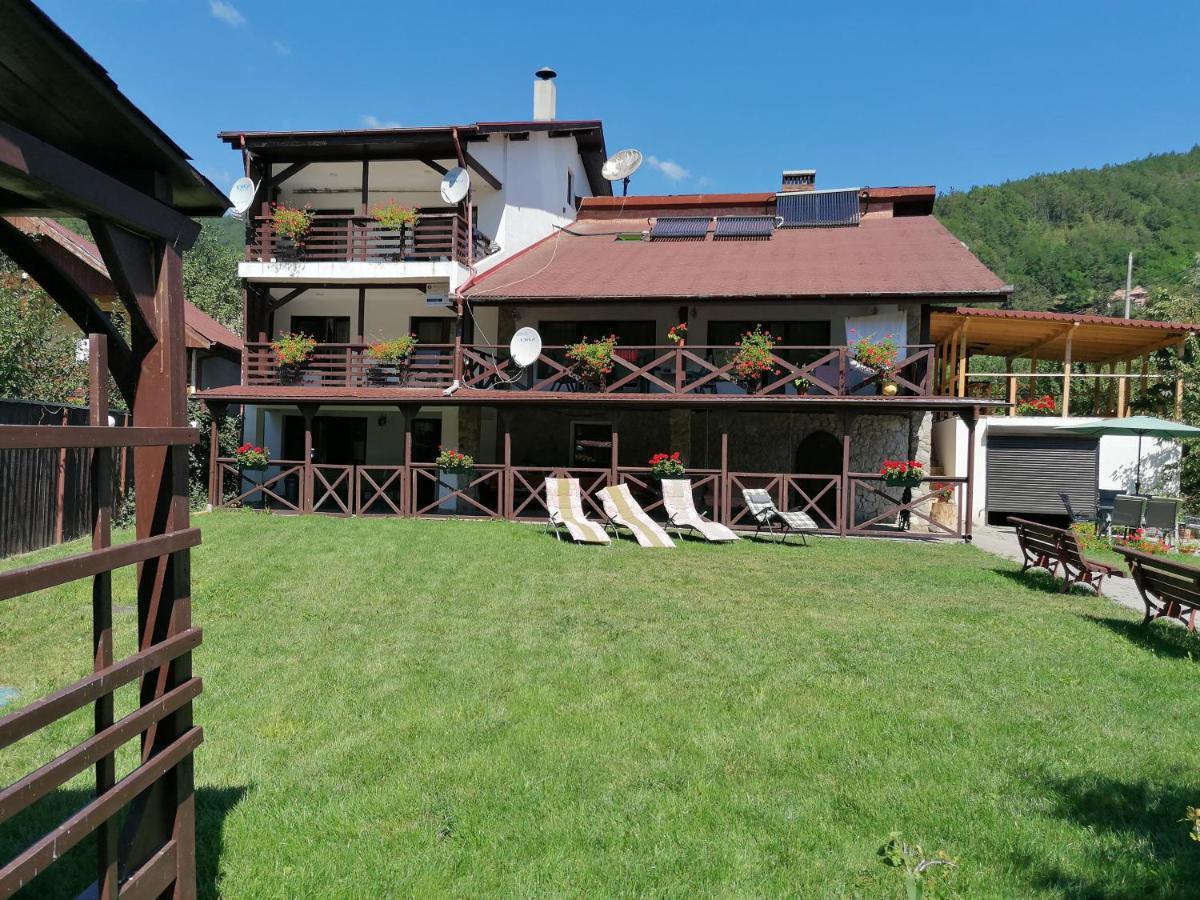 Cabana Poiana Galdei Exterior foto